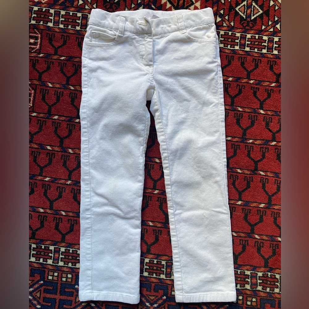Janie and Jack Girls White Corduroy Pants Size 5. In Great Condition